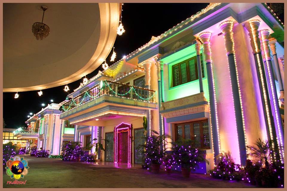 10388600_744286925658630_877374543419801