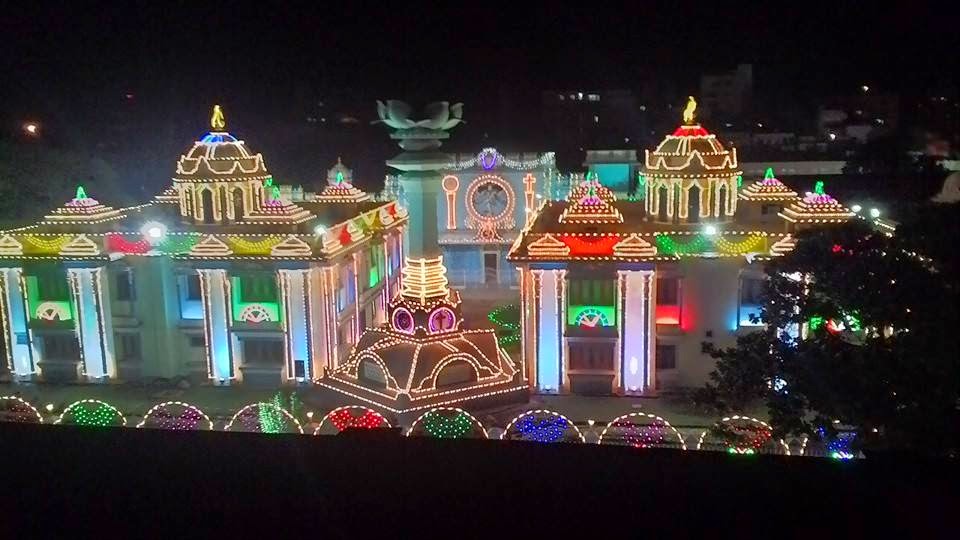 10801482_966477753367418_815935234964237