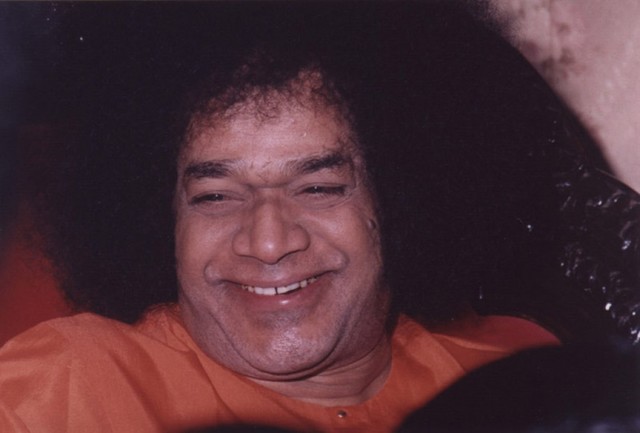 Swami in Trayee.jpg