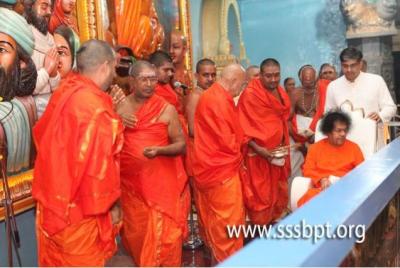 post-214-062403300 1287436740_thumb.jpg