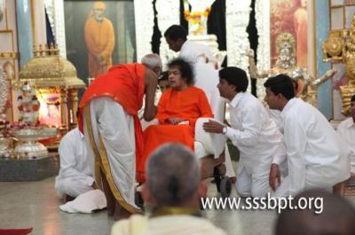 post-214-091285300 1287437126_thumb.jpg