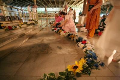 post-2514-083648300 1317665835_thumb.jpg