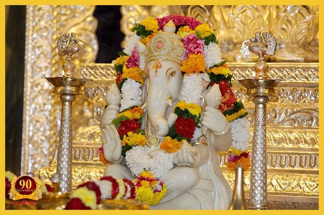 sathya-sai-ashram-ganesha-puttaparthi.jpg