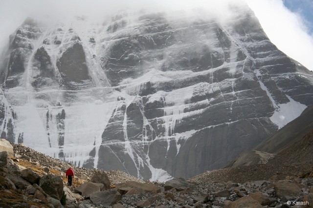 kailash002.thumb.jpg.ccef0d226b38b18ada40902f5af94dfa.jpg