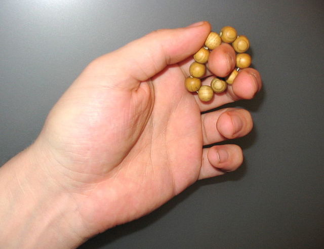 Перстные чётки, применяемые для непрестанной молитвы без счёта.jpg