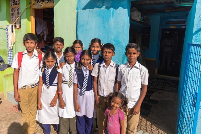 puttaparthi-andhra-pradesh-india-november-indian-school-children-posing-street-96286043.thumb.jpg.4978c6e4dd09e551b4e6321c090b370c.jpg