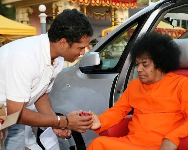 Sachin Tendulkar.jpg