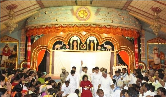 sri-sathya-sai-baba-shivaratri-201017.jpg.bc0ee76d4f4c50f377d444dbda4ad27c.jpg