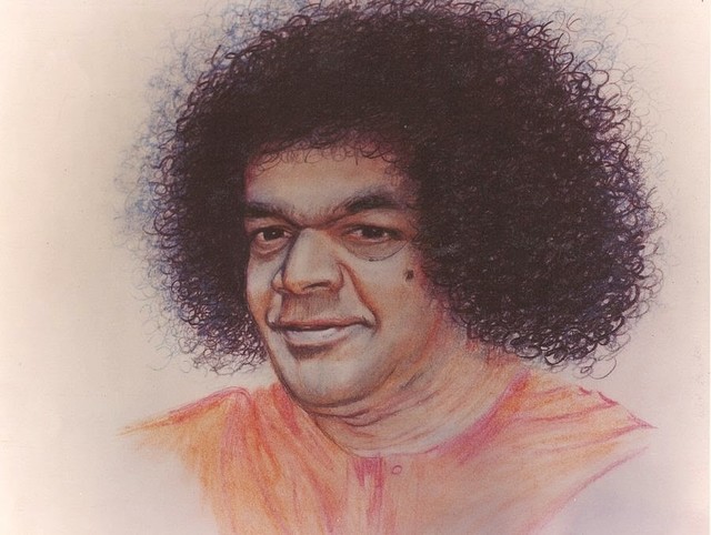 sathya-sai-baba-krishna-sai-anne-provost.thumb.jpg.b78eafba28aeeb093b470f63718ebbc8.jpg
