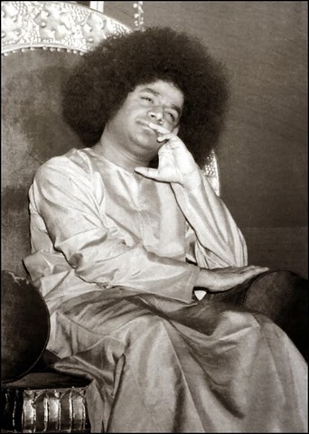 sai-baba-prema-all-knowing.thumb.jpg.1d010f522d349263a62868af0cabc161.jpg