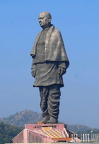 1950971812_Statue_of_Unity_as_dedicated_on_October_31_2018_(cropped).thumb.jpg.1b1c22bc052643f7b6a30d5cf928859a.jpg