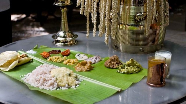 181508-onam-sadya-at-karavalli.thumb.JPG.db8e886989342ae42cbd34ffc138017f.JPG