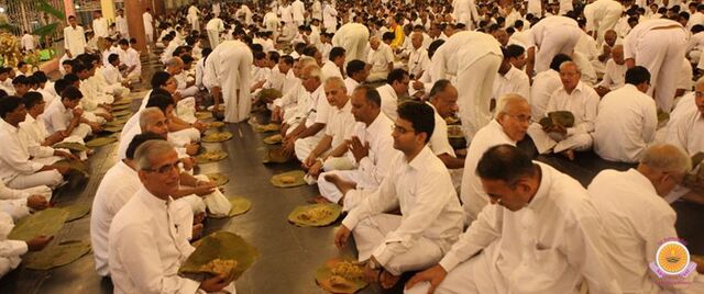 akhandabhajan_prasadam.thumb.jpg.df057760e192839ef0ba7c92b6b0dedc.jpg