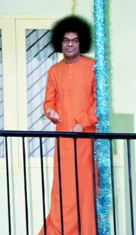 sai_inspires_from_prasanthi_nilayam_may_13_2026__SPLIT__1778564760821.png