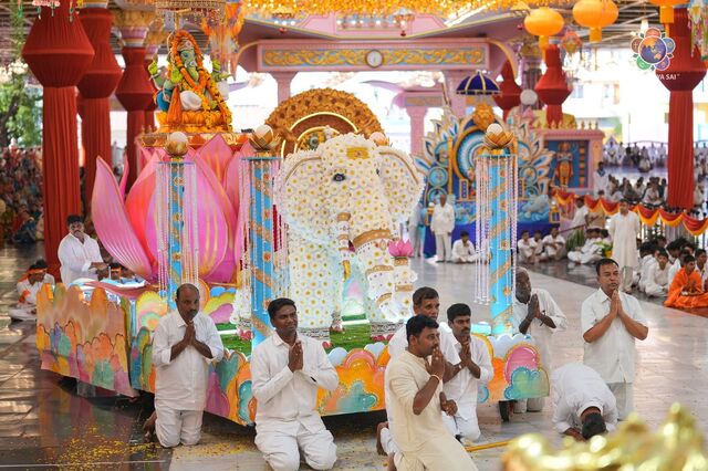 809000012_1721083949379437_7127527296718369397_n.jpg